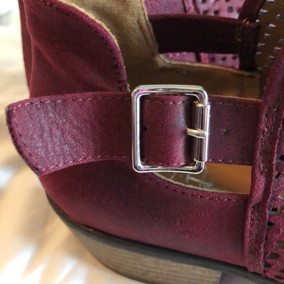 J. Adams ankle boot - Picture 7 of 9